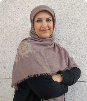 پریا ابریشم کار